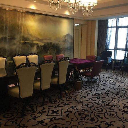 รามาดา บาย วินด์แฮม หยางโจว เปาหยิง Hotel Baoying ภายนอก รูปภาพ