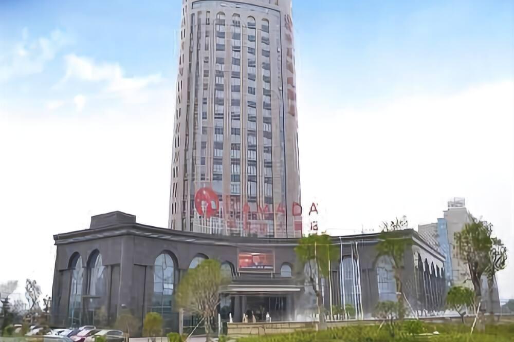 รามาดา บาย วินด์แฮม หยางโจว เปาหยิง Hotel Baoying ภายนอก รูปภาพ