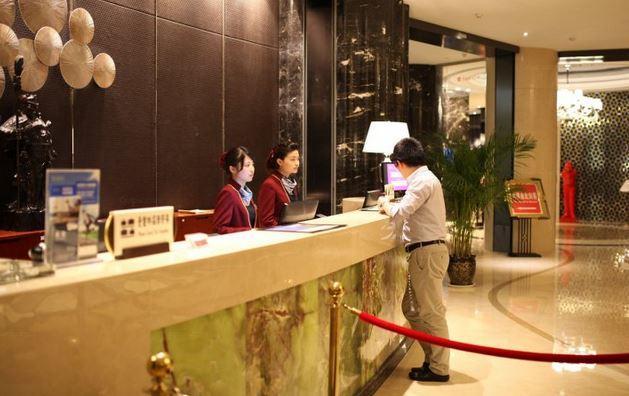 รามาดา บาย วินด์แฮม หยางโจว เปาหยิง Hotel Baoying ภายนอก รูปภาพ